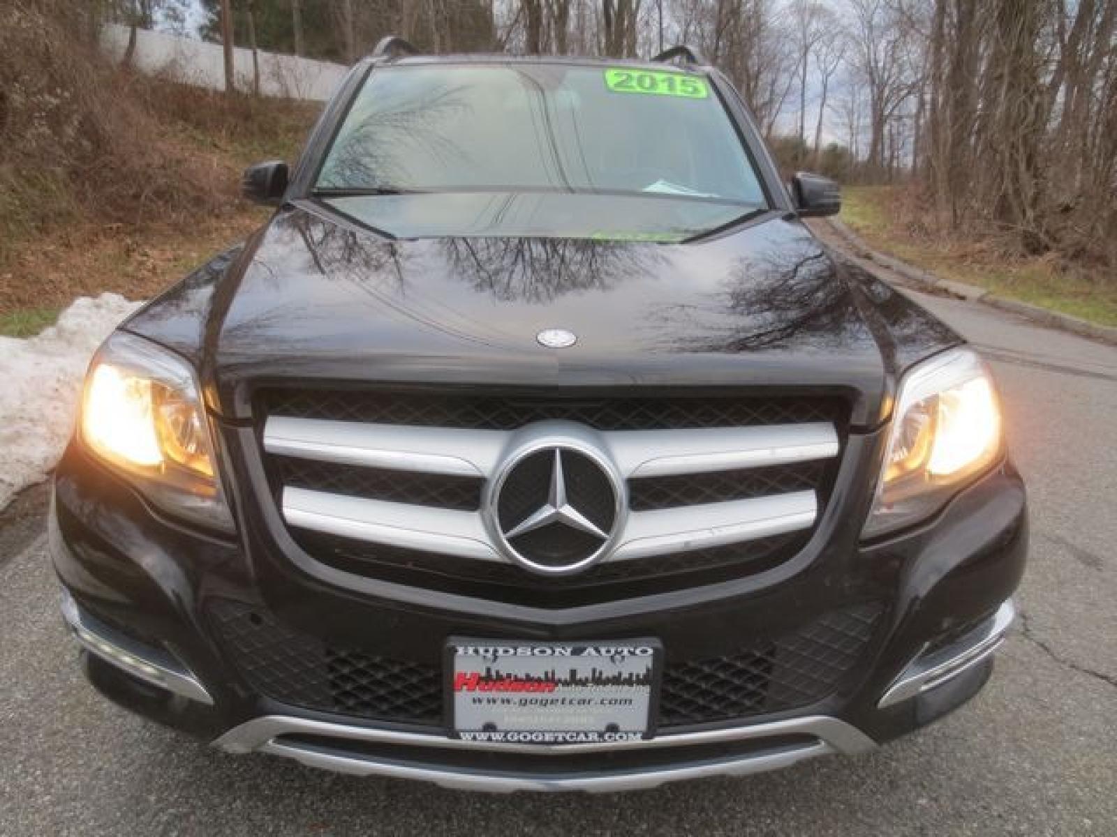 2015 Black /Black Mercedes-Benz GLK-Class 4Matic (WDCGG8JBXFG) with an 3.5L v6 engine, Automatic transmission, located at 270 US Route 6, Mahopac, NY, 10541, (845) 621-0895, 41.349022, -73.755280 - Photo #2